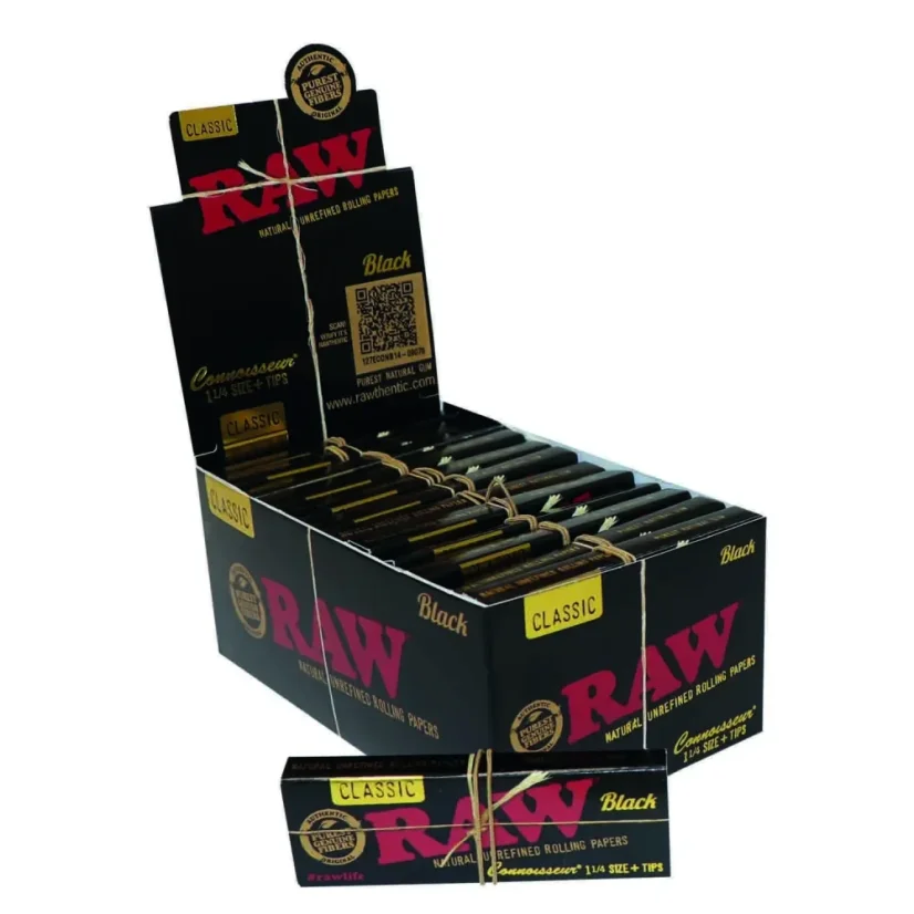 RAW Black Connoisseur 1 1/4 Feuilles à Rouler + Filtres - papier à rouler naturel non raffiné, 32 feuilles + 32 filtres