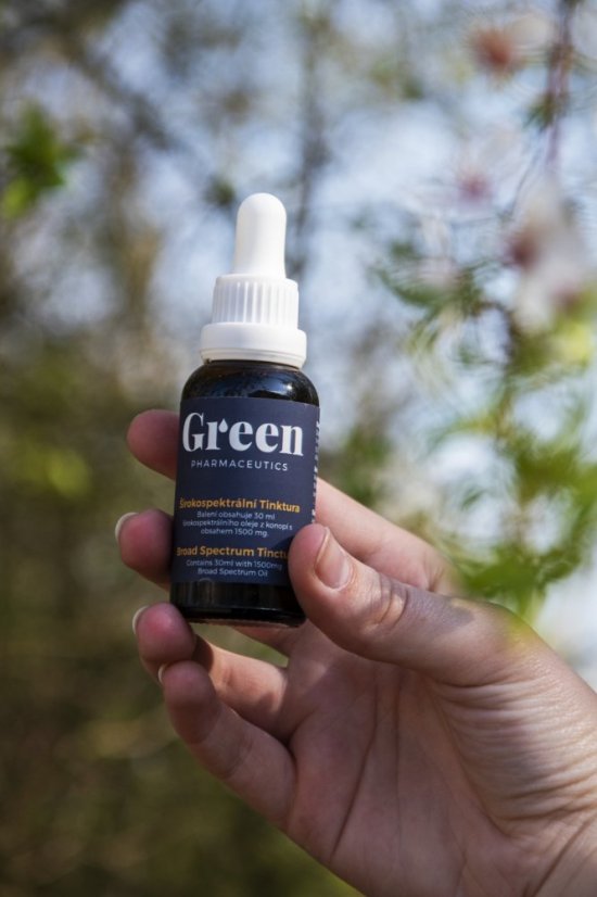 Green Pharmaceutics Ευρύ φάσμα βάμμα, 5 %, 1500 mg CBD, 30 ml